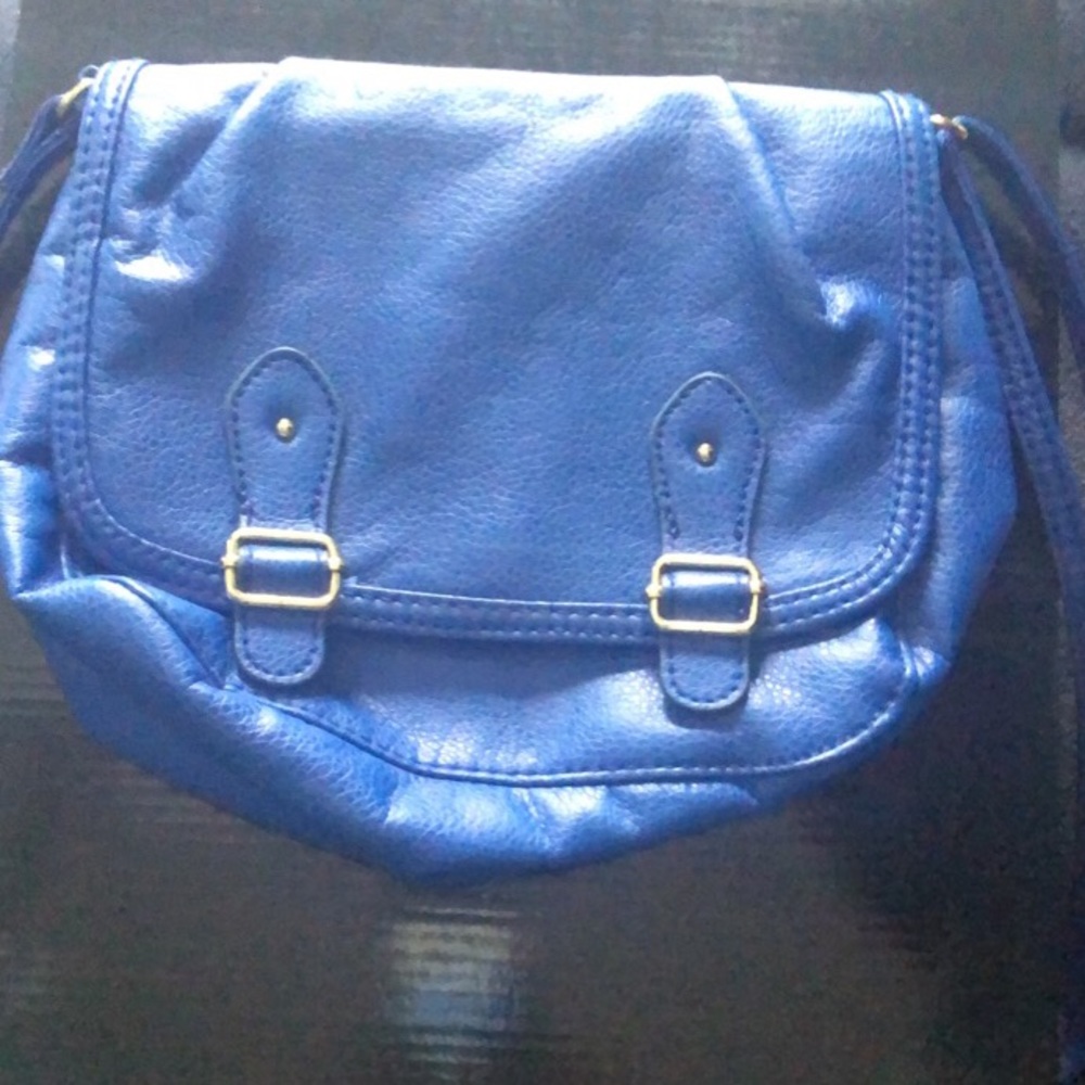 Crossbody purse